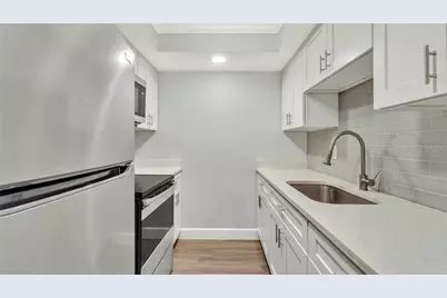 5900 22nd Avenue N #14, Saint Petersburg, FL 33710 - Photo 6