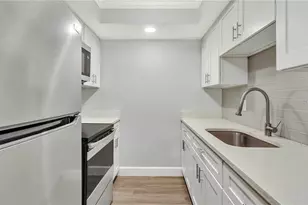 5900 22nd Ave N, Saint Petersburg, FL 33710 - Photo 6