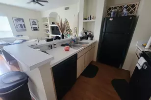 8413 Lucuya Way, Temple Terrace, FL 33637 - Photo 10