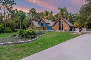 2120 Marquis Ct, New Port Richey, FL 34655 - Photo 2