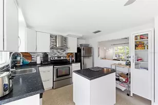 4005 Ironware Dr, Holiday, FL 34691 - Photo 12