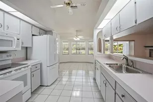 18451 Winding Oaks Blvd, Hudson, FL 34667 - Photo 14