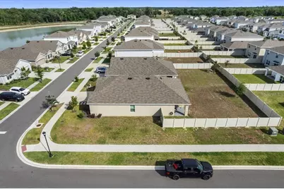 35830 Ellsworth Place, Zephyrhills, FL 33541 - Photo 30