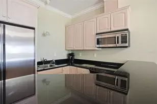 9011 Foxdale Ln, Spring Hill, FL 34608 - Photo 30