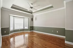 9011 Foxdale Ln, Spring Hill, FL 34608 - Photo 18