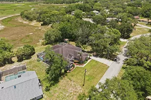 9011 Foxdale Ln, Spring Hill, FL 34608 - Photo 90