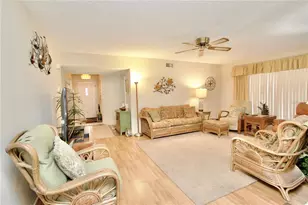 2296 Monaco Ln, Clearwater, FL 33763 - Photo 8