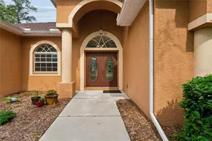18915 Bascomb Ln, Hudson, FL 34667 - Photo 2