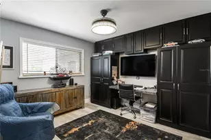 2044 Tunisia Ave, Spring Hill, FL 34609 - Photo 30