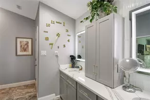 2044 Tunisia Ave, Spring Hill, FL 34609 - Photo 28