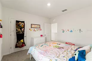 33567 Hamilton Hl Ln, Wesley Chapel, FL 33545 - Photo 24