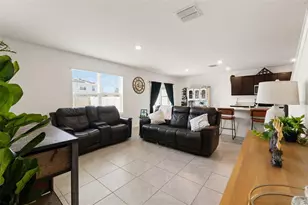 33567 Hamilton Hl Ln, Wesley Chapel, FL 33545 - Photo 14