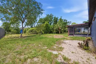 11208 Portsmouth St, Spring Hill, FL 34609 - Photo 22