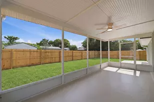 8331 St Marks Ct, Hudson, FL 34667 - Photo 4