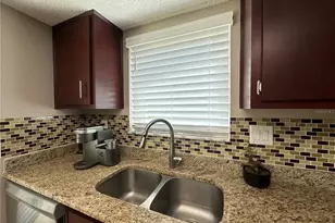7800 Fairlawn Dr, Hudson, FL 34667 - Photo 14
