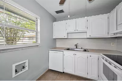 11905 Bayonet Lane, New Port Richey, FL 34654 - Photo 10
