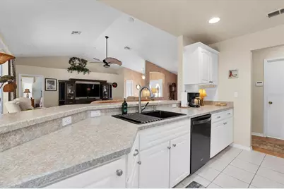 8388 Omaha Circle, Spring Hill, FL 34606 - Photo 12