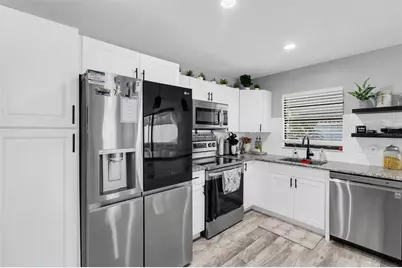 8038 Buttonball Lane, Port Richey, FL 34668 - Photo 8