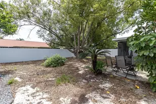 8038 Buttonball Ln, Port Richey, FL 34668 - Photo 24