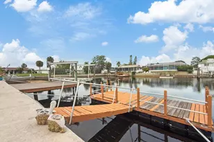 5008 Dory Dr, New Port Richey, FL 34652 - Photo 4