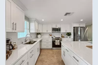 5008 Dory Drive, New Port Richey, FL 34652 - Photo 6