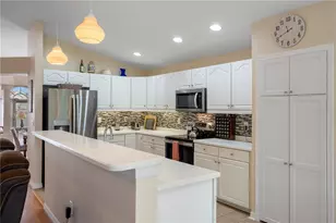 306 Barrington Ct, Spring Hill, FL 34609 - Photo 18