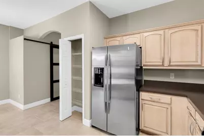 10121 Porch Street, New Port Richey, FL 34655 - Photo 12