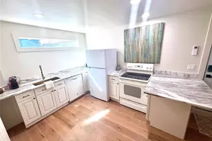 3022 Beach Blvd S, Gulfport, FL 33707 - Photo 4