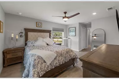 12182 Pioneer Avenue, Weeki Wachee, FL 34614 - Photo 32