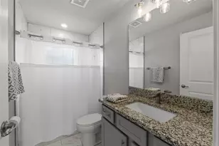 12182 Pioneer Ave, Weeki Wachee, FL 34614 - Photo 20