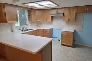 17839 Monteverde Dr, Spring Hill, FL 34610 - Photo 2