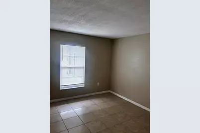 5529 La Salle Court, New Port Richey, FL 34652 - Photo 2
