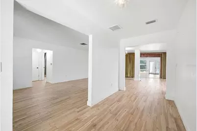 9116 Lakeview Drive, New Port Richey, FL 34654 - Photo 8