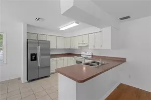 8134 Papaya St, Port Richey, FL 34668 - Photo 8