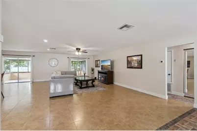 5246 Mayapple Circle, Orlando, FL 32821 - Photo 4