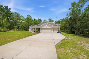 18296 Maberly Rd, Weeki Wachee, FL 34614 - Photo 4