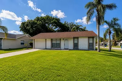 7020 Wentworth Way, New Port Richey, FL 34655 - Photo 1