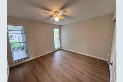 7020 Wentworth Way, New Port Richey, FL 34655 - Photo 10