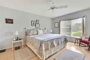 547 W Hillwood Path, Beverly Hills, FL 34465 - Photo 10