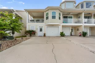 8250 Aquila St, Port Richey, FL 34668 - Photo 1