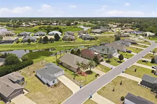 8987 Mississippi Run, Weeki Wachee, FL 34613 - Photo 52