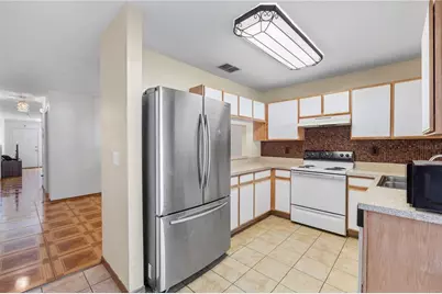 1907 Fluorshire Drive, Brandon, FL 33511 - Photo 6