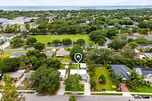 723 W Bayshore Dr, Tarpon Springs, FL 34689 - Photo 56