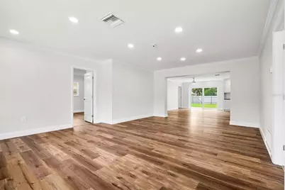 723 W Bayshore Drive, Tarpon Springs, FL 34689 - Photo 6