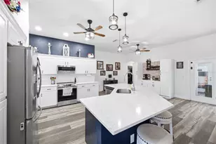 12041 Sapphire Dr, Spring Hill, FL 34609 - Photo 18