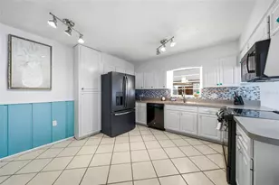 344 50th St W, Palmetto, FL 34221 - Photo 4
