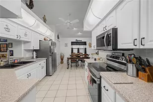 11408 Deercroft Ct, Spring Hill, FL 34609 - Photo 10