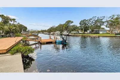 6121 Lafayette Street, New Port Richey, FL 34652 - Photo 10
