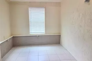 9233 Geneva St, Spring Hill, FL 34608 - Photo 18