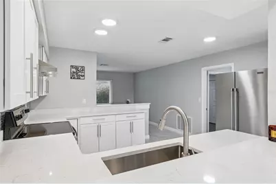 8120 Brown Pelican Avenue, New Port Richey, FL 34653 - Photo 8